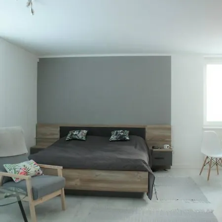 Apartmán - Dlhé Diely * Bratislava